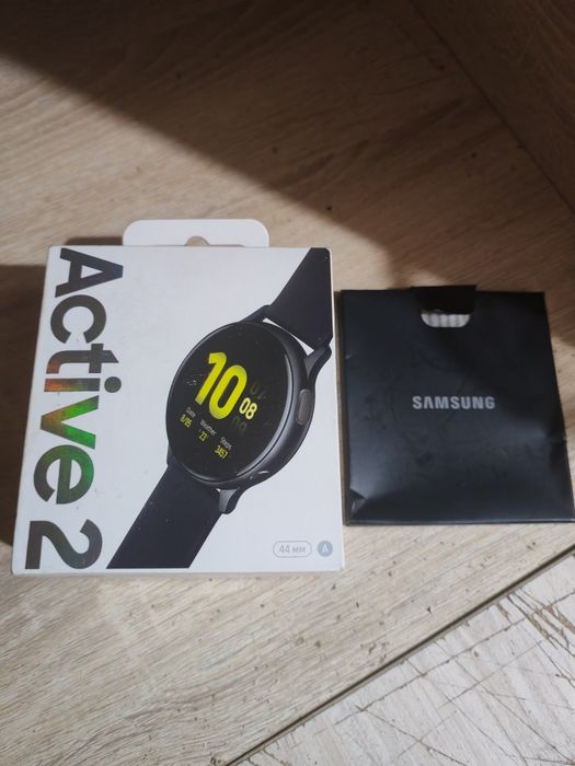 Смарт часы samsung aсtive 2
