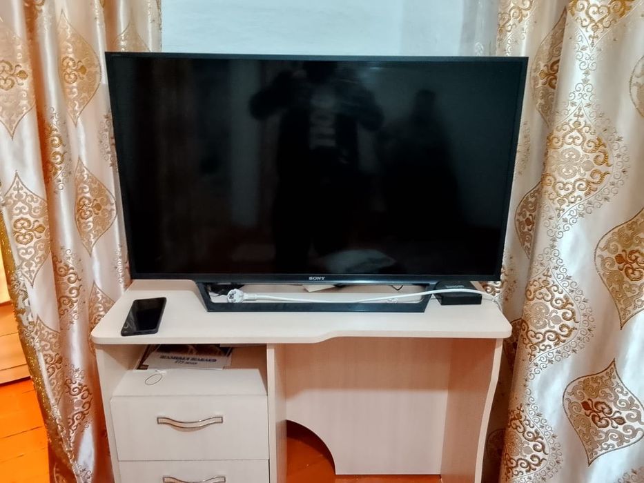 Продам Телевизор Sony