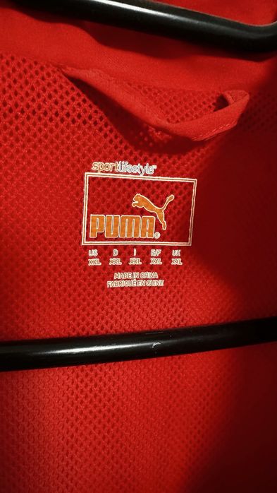 Vand bluza de ttening Puma , model deosebit