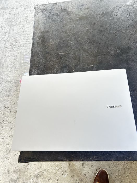 Лаптоп Samsung!!!!!!!