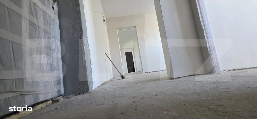 Apartament cu 3 camere, 73 mp, zona Micro 11