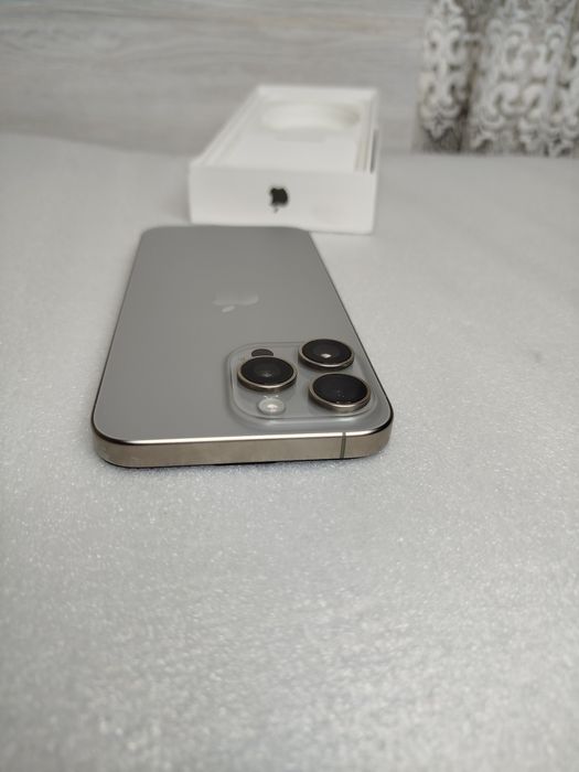 Продается iPhone 15 Pro Max 256Gb Sim Natural Titan, 98% ёмкость