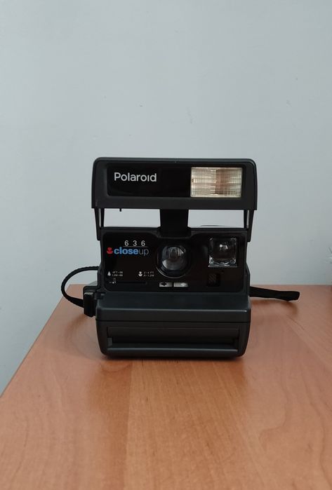 Мгновенная камера Polaroid 636 Closeup