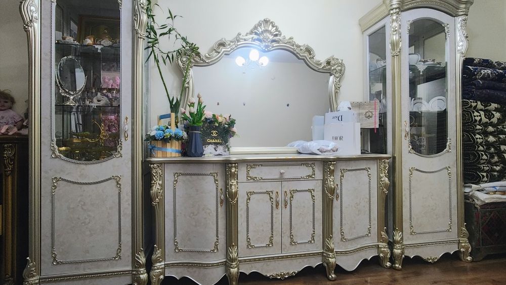 Мебель гостиной королевское