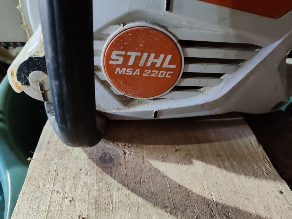 Drujba Stihl la baterie MSA 220 C