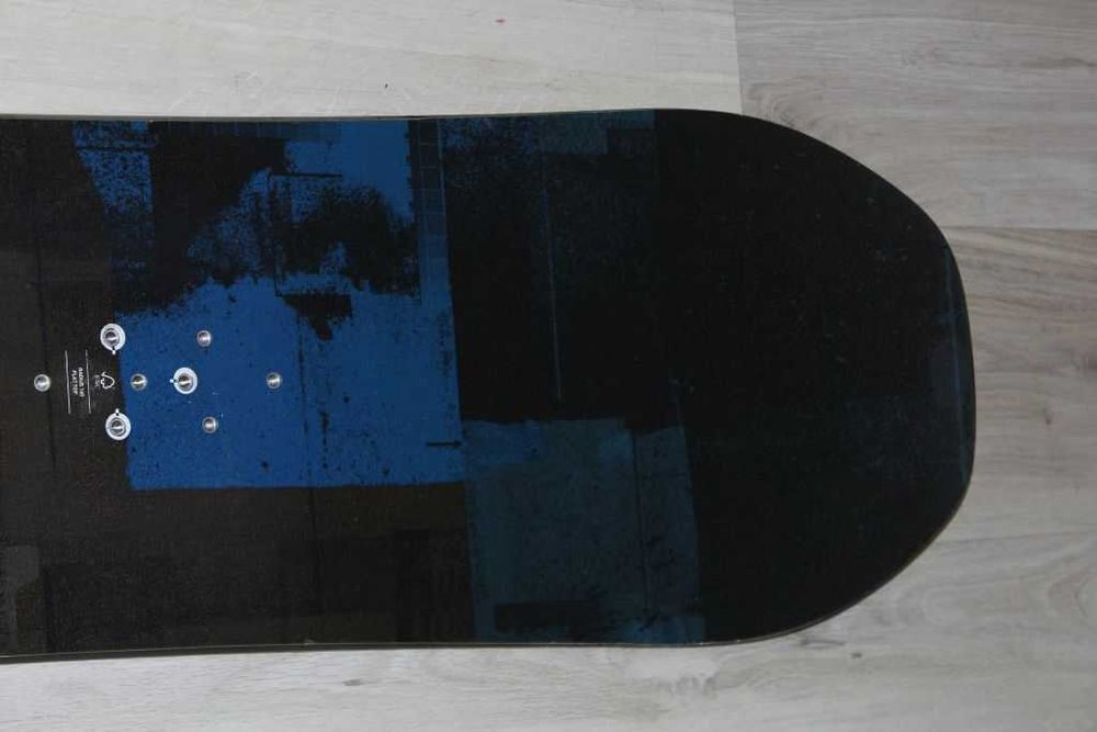 BURTON Radius Flat Top 160cm 2024