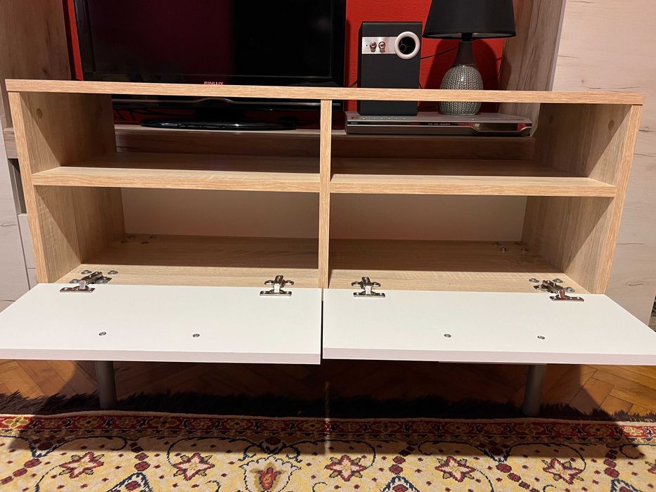 Шкаф за телевизор