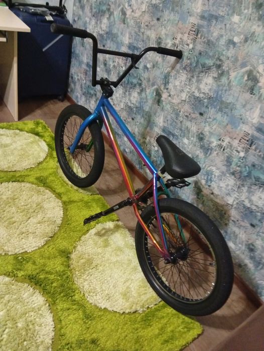 Велосипед BMX в отличном состояние