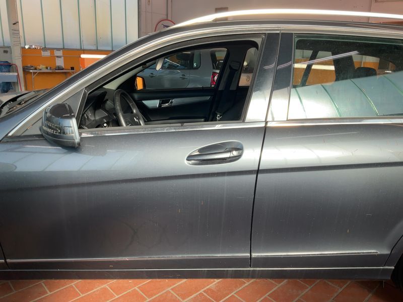 Mercedes-Benz C-Klasse C 200 CDI T Avantgarde 2008
