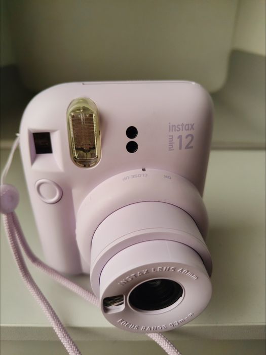 Фоотоаппарат Fujifilm Instax Mini 12