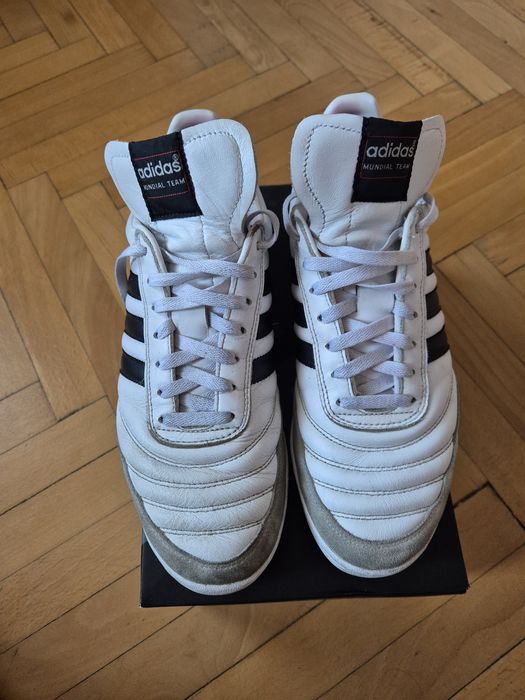 Профи футболни обувки / стоножки Adidas Mundial Team / размер 43 1/3
