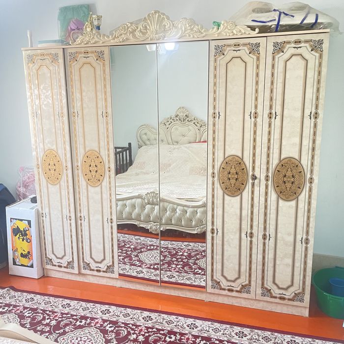 Шифанер спальниге