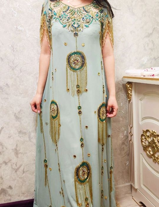 Национальные платья