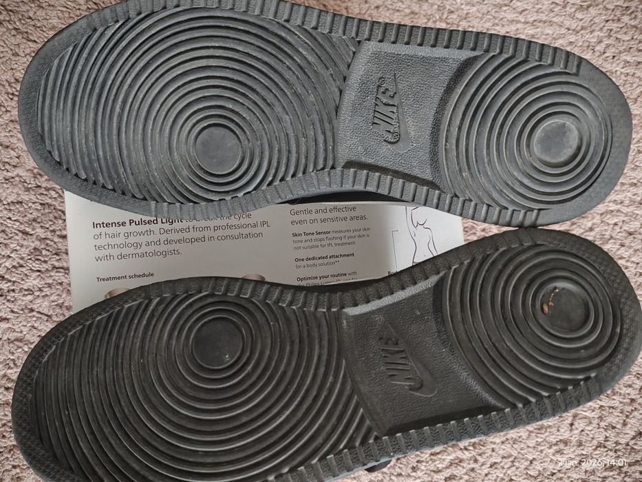Vând Pantofi Nike