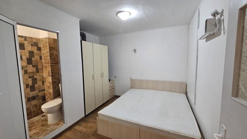 Двустаен апартамент под наем в ж.к. Дианабад, 2217469