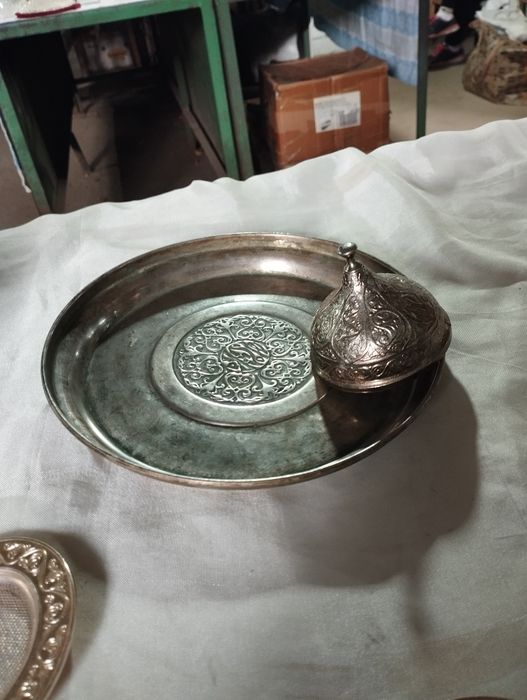 Тарелка покрытая серебром в своей патине