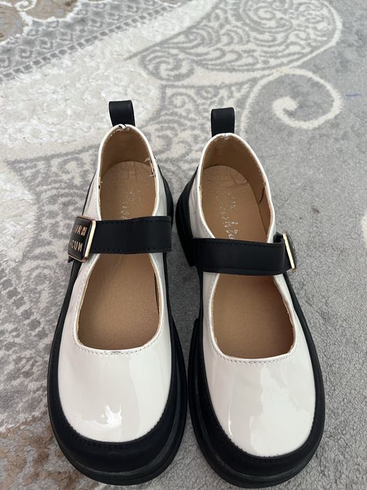 Школьный туфли 34размер