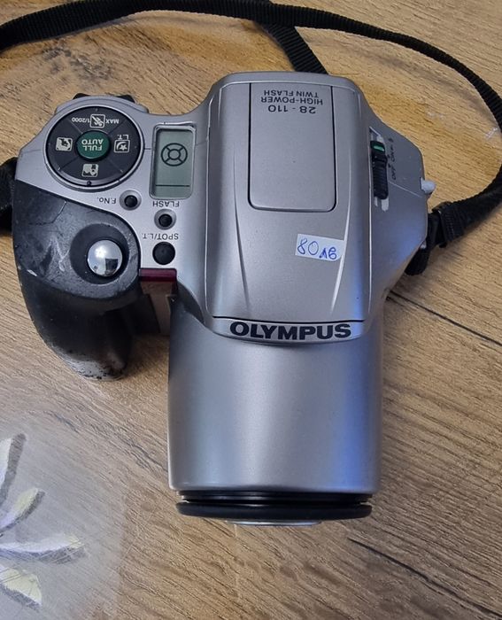 Фотоапарат Olimpus IS 200