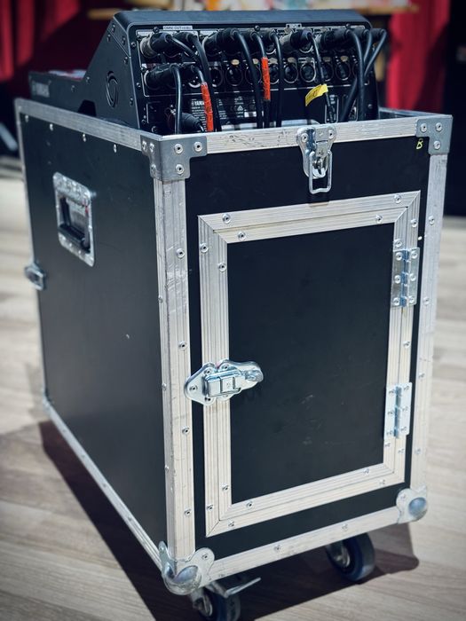 Mixer digital  Yamaha DM3s + rack 7U