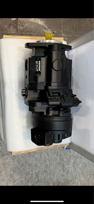 CASE HD ,NEW HOLLAND Трактор гидронасос гидромотор