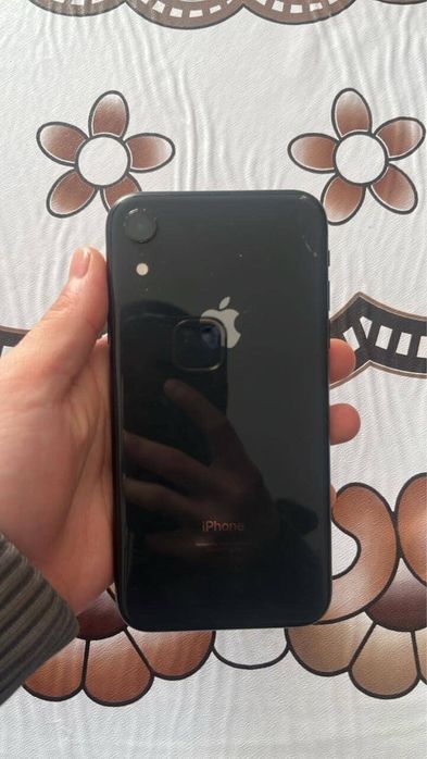 IPhone xr  64 gb