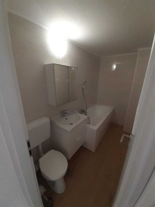 Apartament 3 cam Metrou Brancoveanu