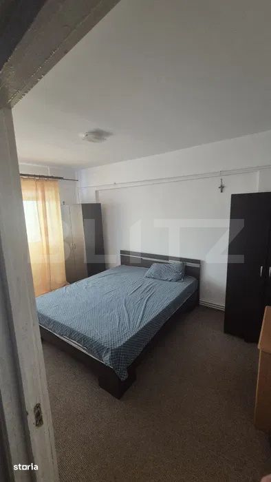 Apartament 3 camere, 68 mp, zona Pacurari