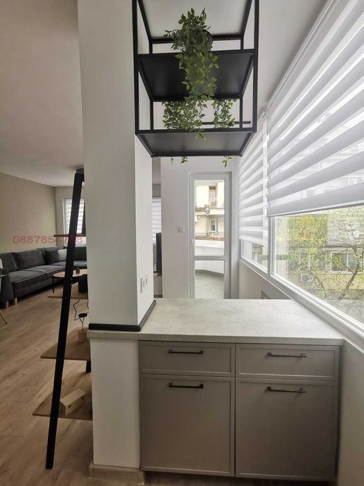 Продава се Тристаен апартамент в Пловдив, Кършияка - 85 кв.м за 8 €/кв.м - Снимка #2