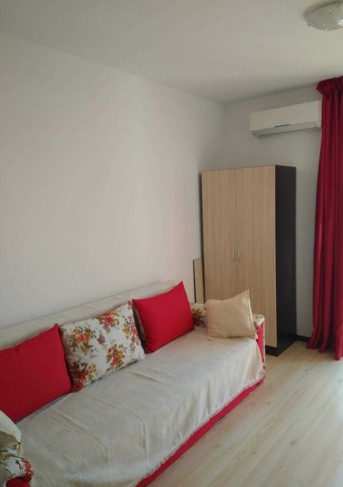 Студия с морска панорама в комплекс ”Морски бряг”