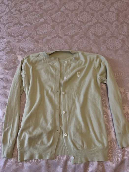 Отдам вещи на девушку