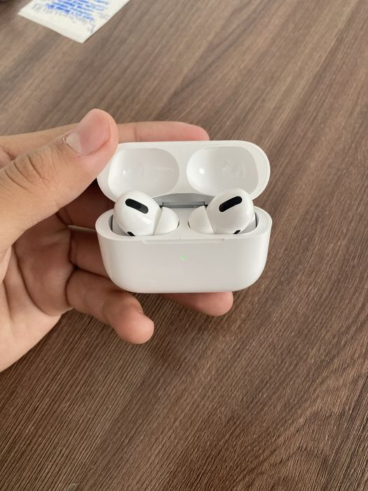AirPods Pro полный комплект