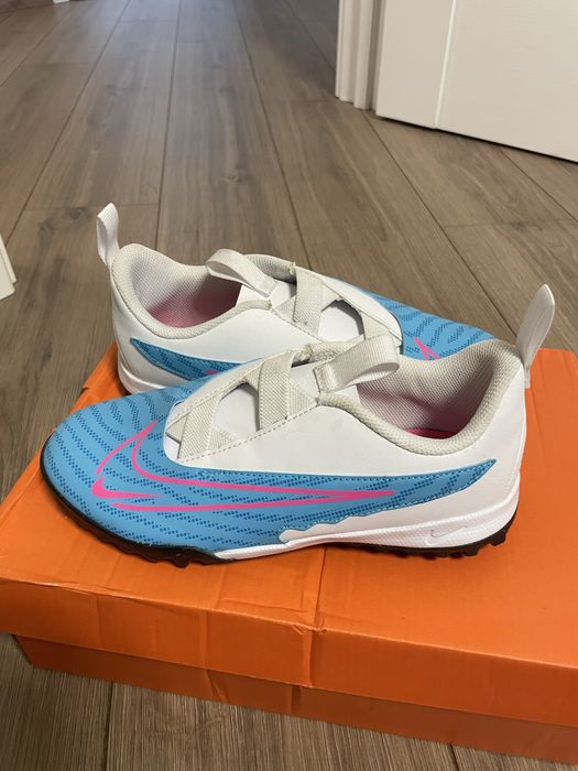 Сороконожки Nike Fhantom 36,5 размер