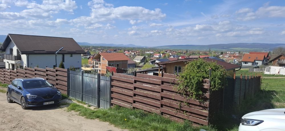 Cabana si teren 660 m²