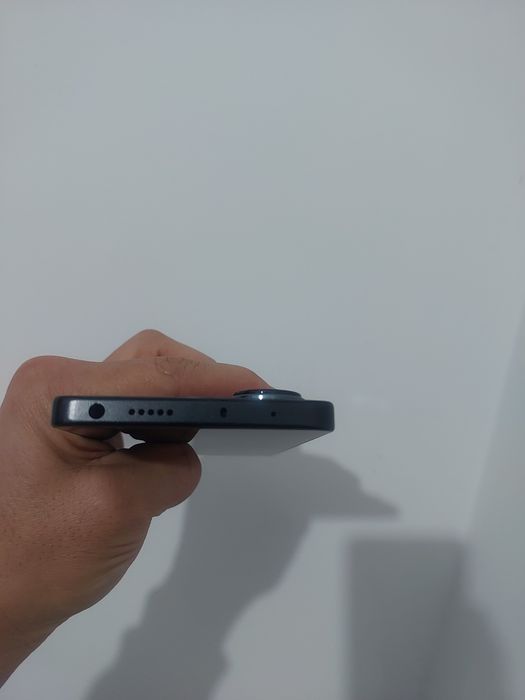 Sotiladi Note 13 pro 512g