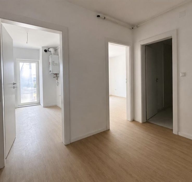 Persoana fizica-Apartament 2 camere  | 57 mp utili + 2 balcoane | Etaj 2 | Loc parcare