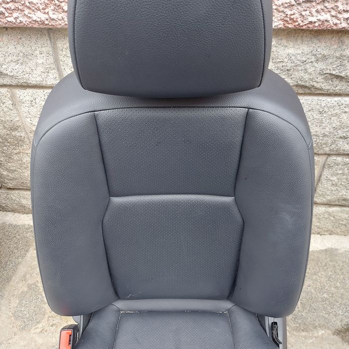 Предна лява седалка Мерцедес Ц клас 204 / Mercedes C class w204