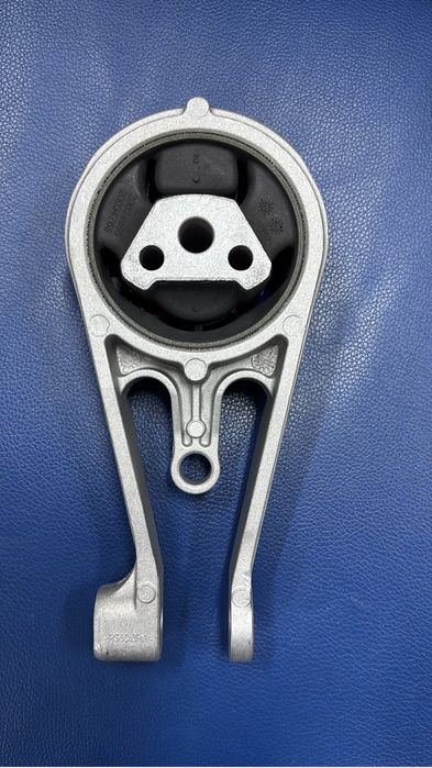 Подушки двигателя GM Шевроле Оникс .