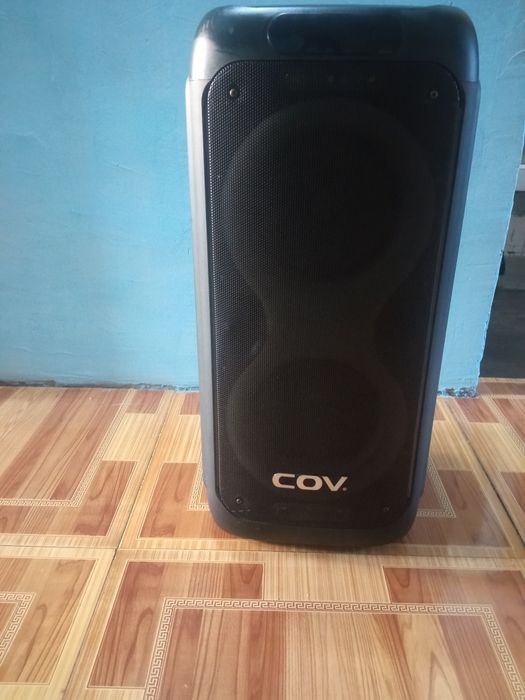 продам портативную колонку COV CV-89. Мощность 100 ват.цена 50 000 тг