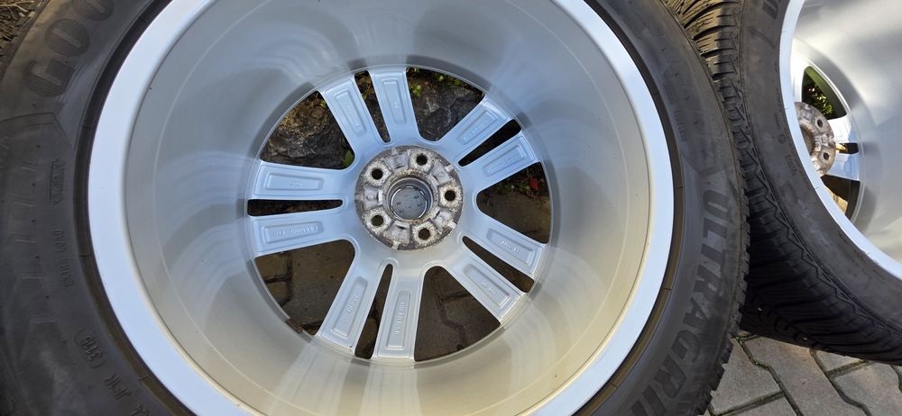 Roti complete pe 20 IMPECABILE, jante, genti, jenti gama vag.
Audi Q7,