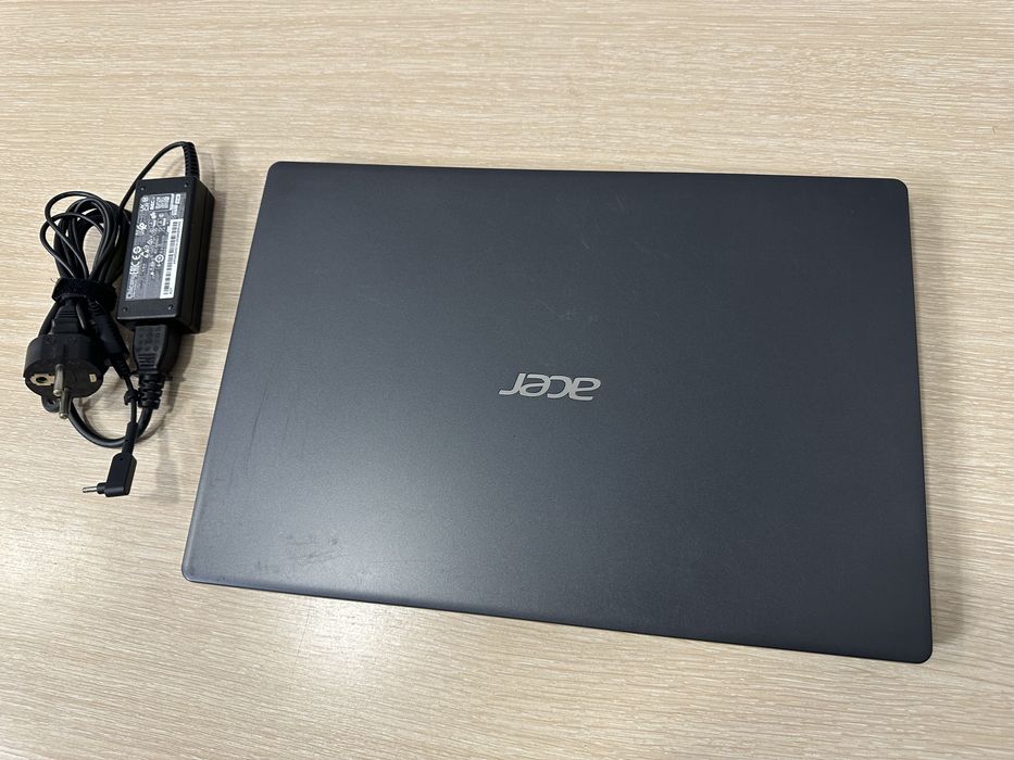 Ноутбук Acer intel, 8GB, SSD 256GB