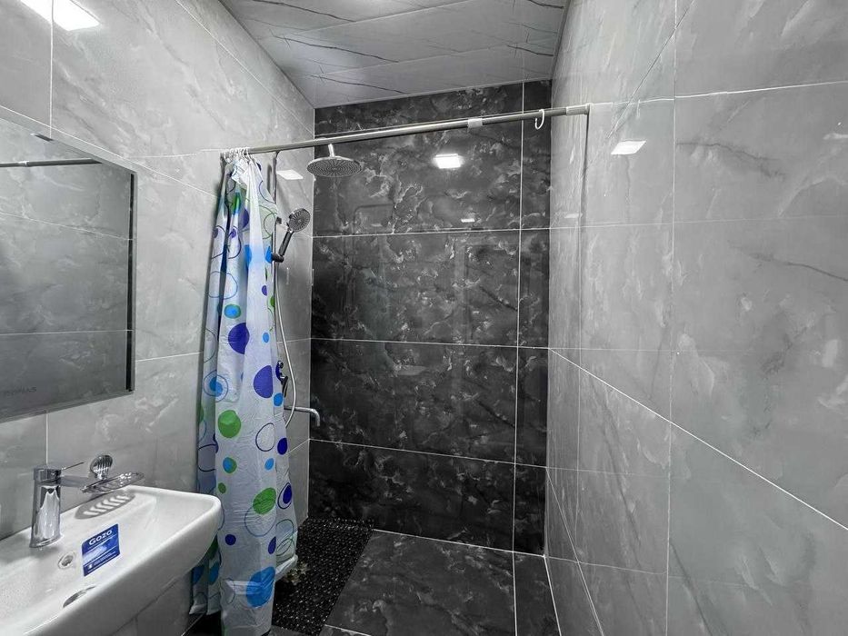 2 хоналик квартира 4 кават кирпичный дом, 5 микр, софмед