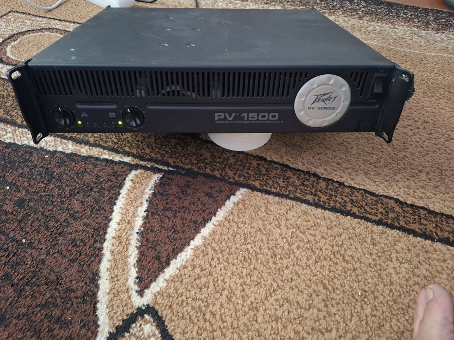 Усилитель мощности Peavey PV 1500 (в отличном состоянии)