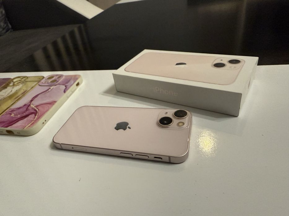Iphone 13 mini 128GB като нов е