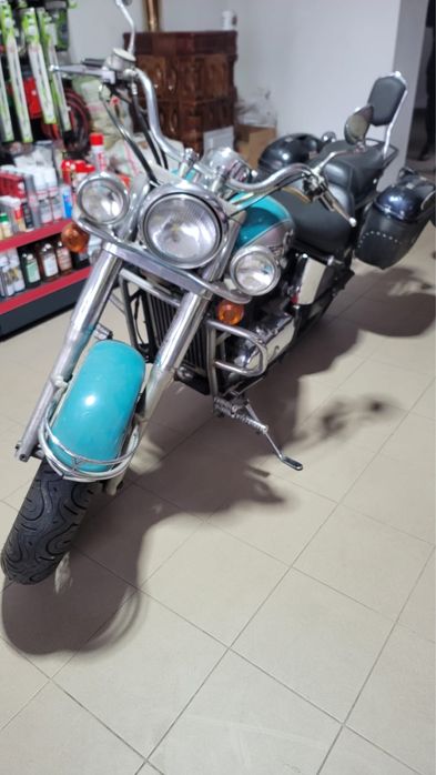 Kawasaki VN 800 A.
