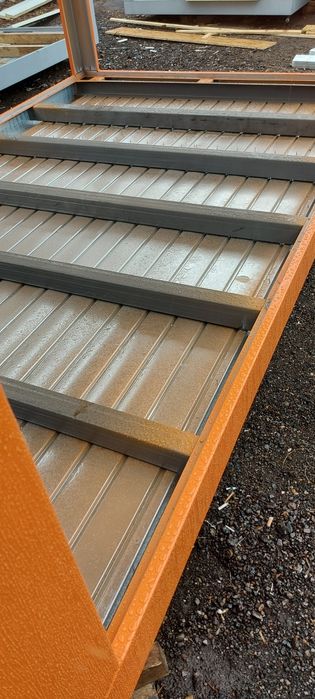 Vand container modular zincat