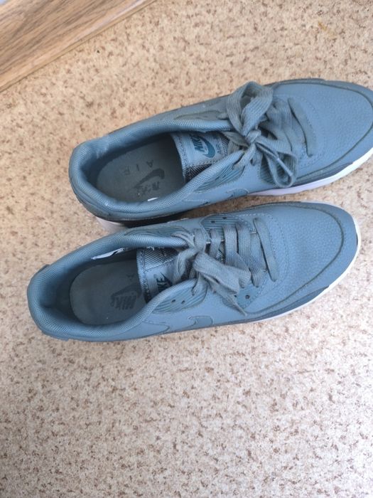 Nike красотка 38: