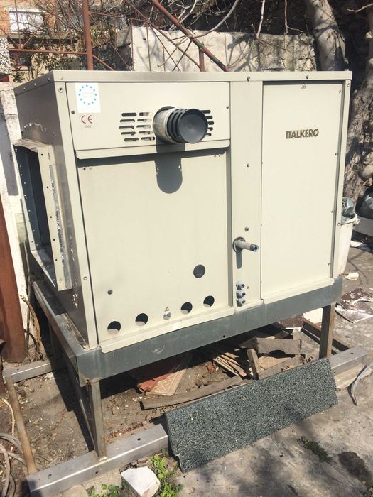 Италиански газконвектор 50 KW 4500 куб.въздух обръща за час!