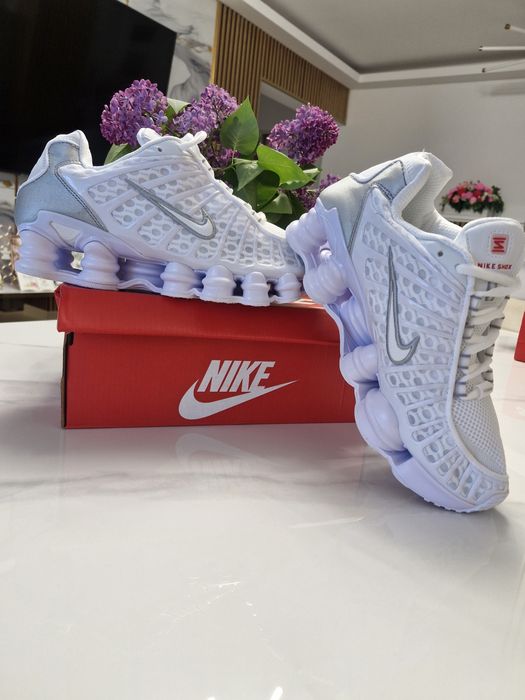 Adidași Nike , mărimea 40 nou cu etichetă