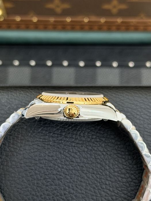 Rolex Date-Just Diamond 31mm - ETA -