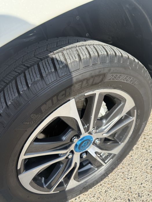 Moshina idiyalni sastayaniga 4.6 motor kraska tozza %